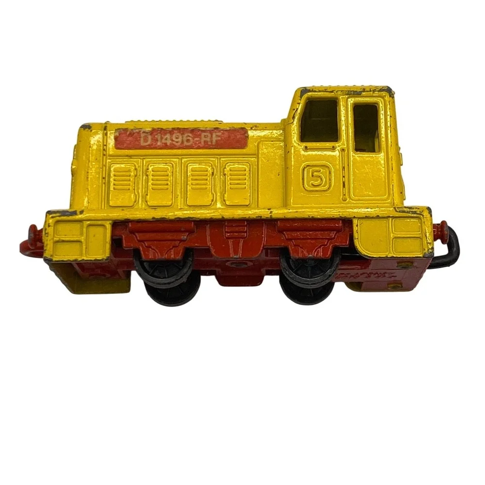 Matchbox Superfast No 24 Diesel Shunter 1978 Lesney Yellow‎ Red Made In England